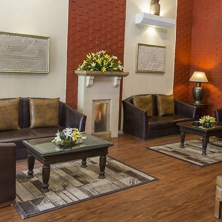 Country Inn Ahmedabad Exterior foto